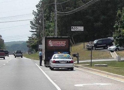 dunkin_donuts_car_stopped_by_police.jpg