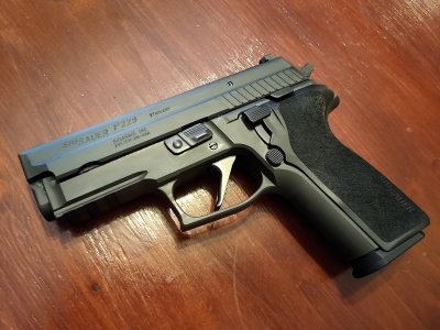 sig small.jpg