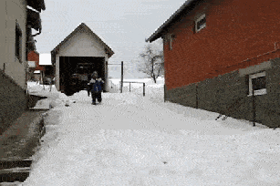 DFDE6AB9-AB37-4A6C-919B-45797A23F5FF.gif