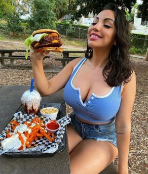 Burger.JPG