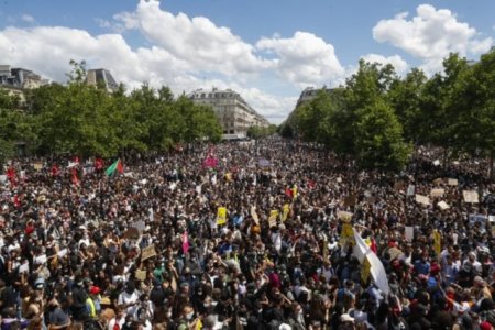 america-protests-global-france-thousands-of-people-demonstrate-police-brutality-racism-paris-6...jpg