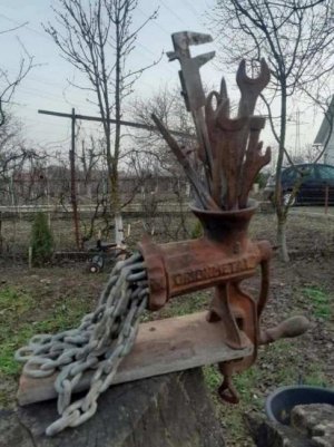 Chain.jpg