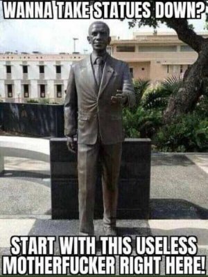 Obama statue.jpg