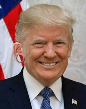Trumps new ear.jpg