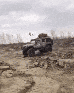 Bouncing Jeep disassembly.gif