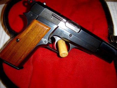 Browning Hi Power and 508 001[1].jpg