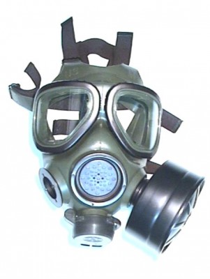 gasmask-m40-usmc-front.jpg