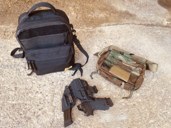 What to Put in a Minimalist Go Bag