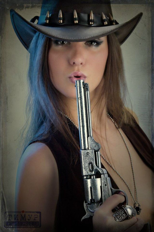 tumblr-fac68a8b683bc8e77261731a9759534b-cc28d0d7-640.jpg