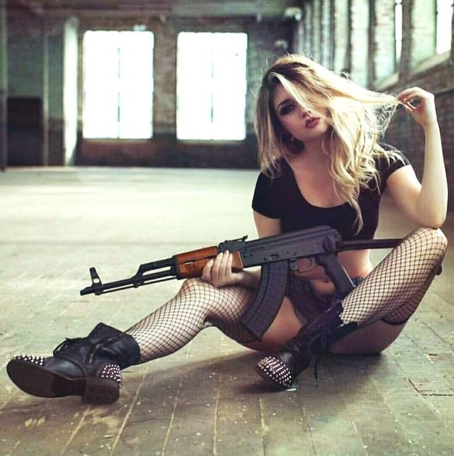 tumblr-d6d56d8982fb316348a67b0ef9f58fa3-8e223fd1-640.jpg